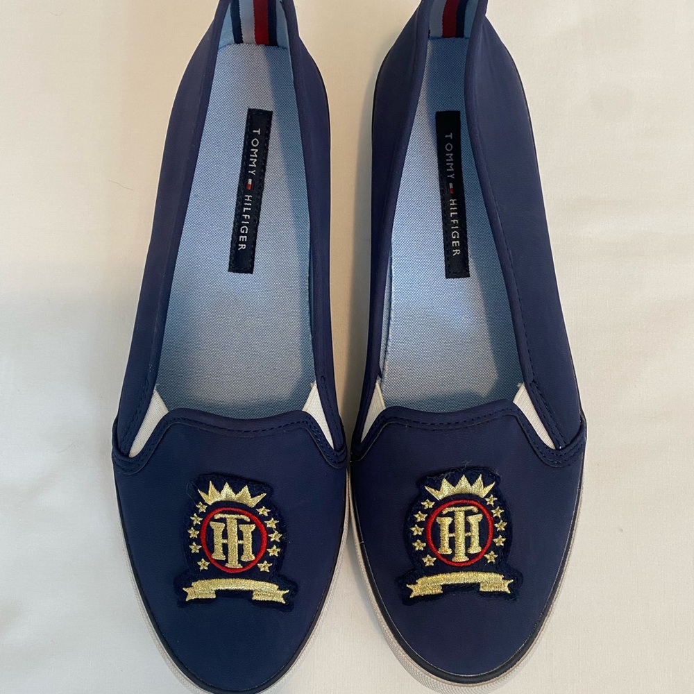Tommy Hilfiger Women's Dark Blue Loafers